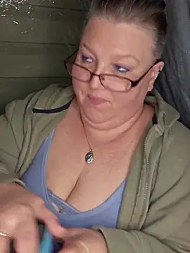 Snapshot of Budd_Bunney chatting on February 2026 02:28:01 AM Budd Bunney online show from February 2026 02:28:01 AM