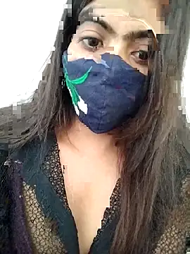 Snapshot of PEEHU-50 chatting on November 2025 02:01:02 AM PEEHU-50 online show from November 2025 02:01:02 AM