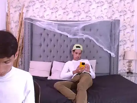 fuck seduction online show from October 2025 07:26:01 PM