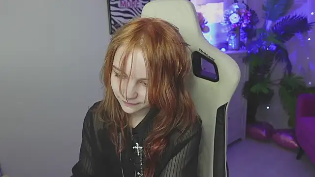 Snapshot of Staymonica chatting on February 2026 01:18:01 PM Staymonica online show from February 2026 01:18:01 PM