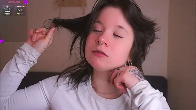 EviaVanveen online show from January 2026 08:41:01 AM