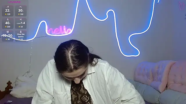 Snapshot of cutieblush chatting on October 2025 09:54:02 PM cutieblush online show from October 2025 09:54:02 PM