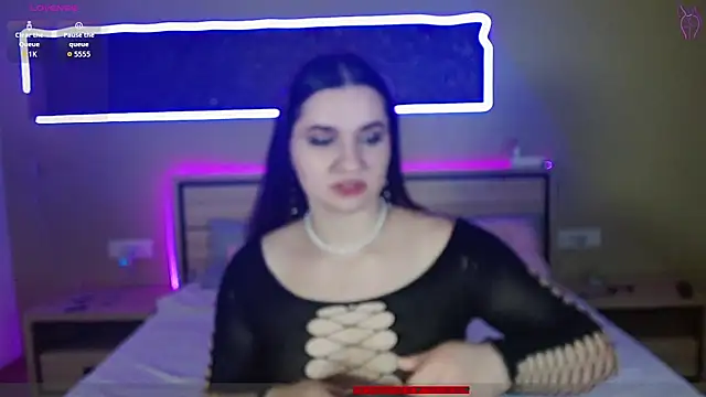 Snapshot of cutieblush chatting on October 2025 10:29:02 PM cutieblush online show from October 2025 10:29:02 PM