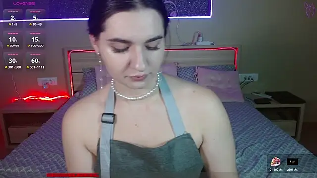 Snapshot of cutieblush chatting on October 2025 07:45:02 PM cutieblush online show from October 2025 07:45:02 PM