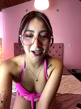 saramooon online show from November 2025 02:43:02 PM