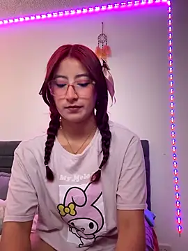 saramooon online show from November 2025 01:11:01 PM