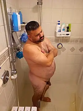 Roddog18 online show from October 2025 05:28:01 AM