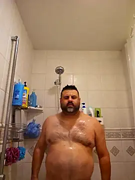 Roddog18 online show from November 2025 06:47:02 AM