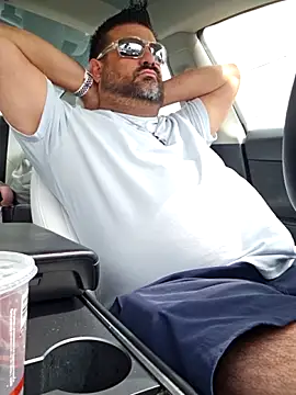 Roddog18 online show from March 2026 09:05:01 PM