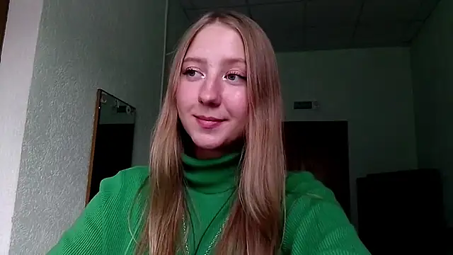 CarynFlaryn online show from October 2025 11:05:02 AM