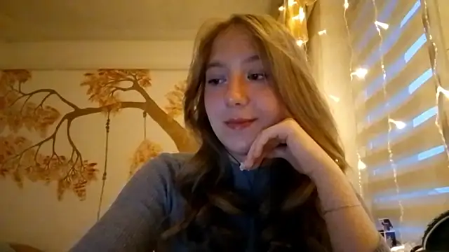 CarynFlaryn online show from October 2025 04:10:01 AM