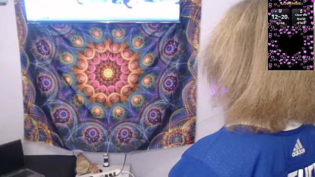 Snapshot of cinderellie chatting on November 2025 02:35:01 AM cinderellie online show from November 2025 02:35:01 AM