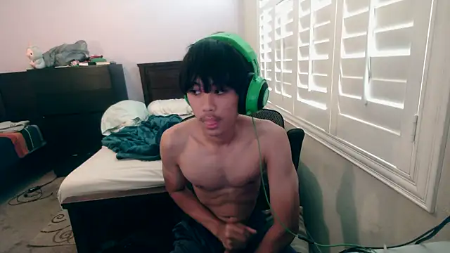 youngasianboy2007 online show from October 2025 05:00:01 PM