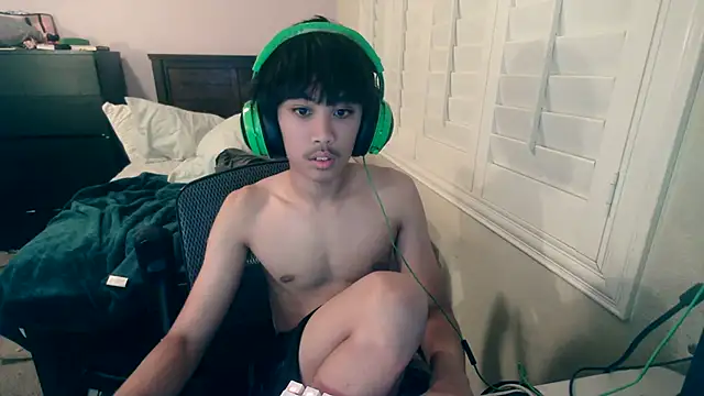 youngasianboy2007 online show from October 2025 03:31:02 AM