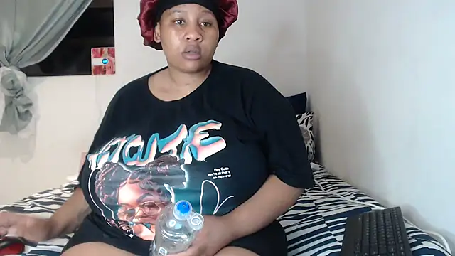 PIXIEBITCHXXX26 online show from October 2025 09:26:02 PM