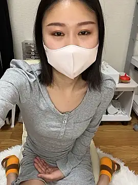 mia2 jp online show from April 2026 10:13:02 PM