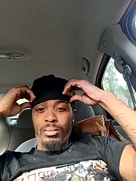 Kadsanova online show from October 2025 08:14:02 PM