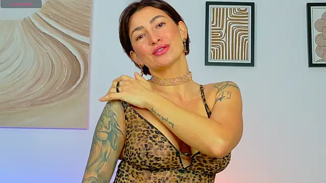 VioFemme online show from November 2025 01:48:02 PM