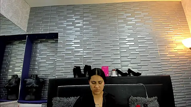 ChloeMorelli online show from October 2025 02:22:02 AM