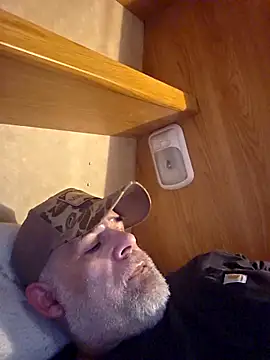 DeeBestEver online show from April 2026 03:17:02 PM