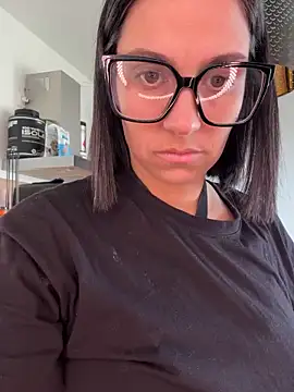 LaPetiteKim online show from February 2026 12:53:02 PM