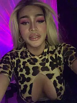 Kessey Herera online show from March 2026 11:00:01 PM