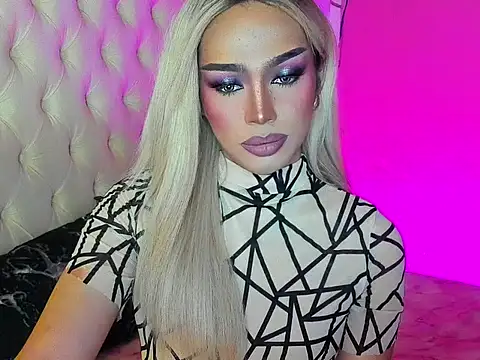 Kessey Herera online show from April 2026 06:16:02 PM