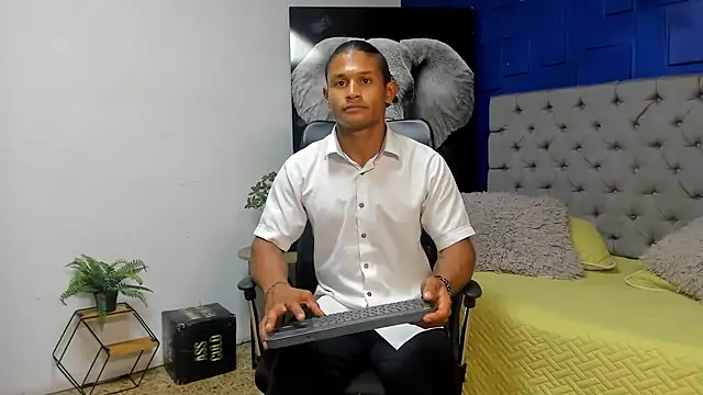 casike1 online show from October 2025 11:35:01 PM