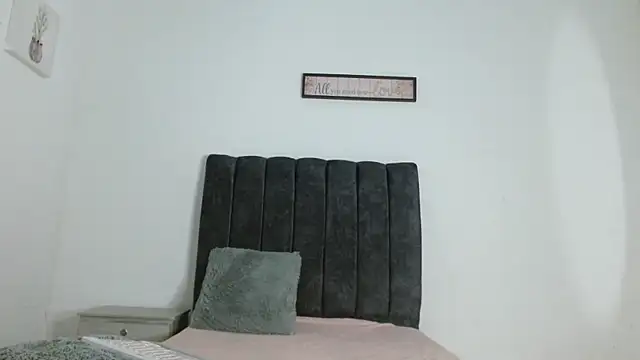 ManuelaDelgado online show from October 2025 11:09:02 PM