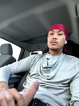 Loadedeggs online show from October 2025 05:24:02 PM