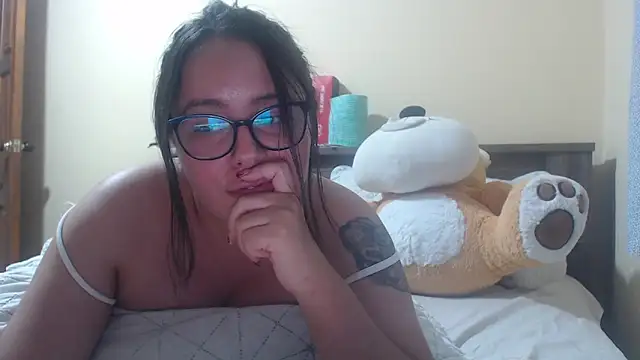 Venus cat  online show from January 2026 11:48:02 AM