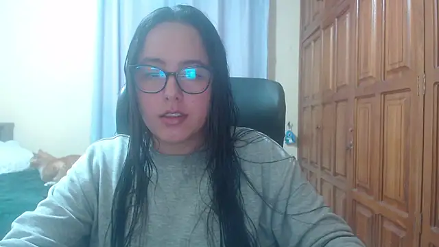 Venus cat  online show from January 2026 05:23:02 AM