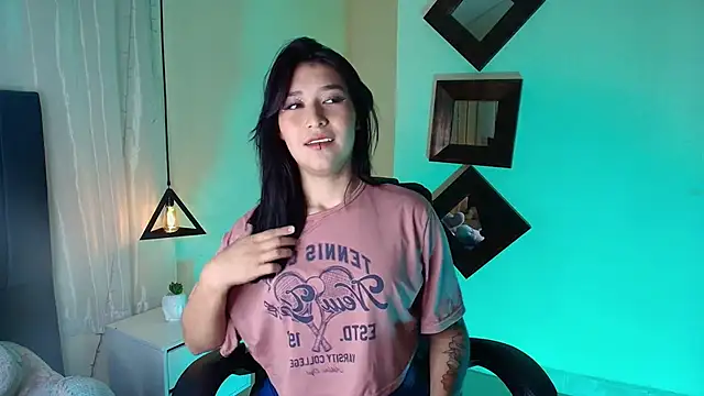 Rubyvixxen  online show from October 2025 03:17:01 AM