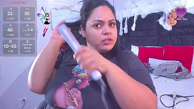 MayaCurvy online show from October 2025 04:26:01 AM