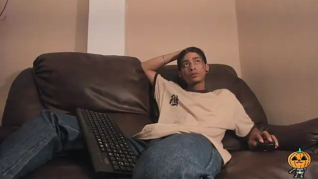 Dickie Dicking online show from October 2025 08:22:01 PM