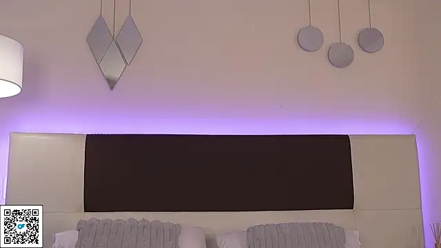 Snapshot of DanteeStone chatting on February 2026 08:38:01 PM DanteeStone online show from February 2026 08:38:01 PM