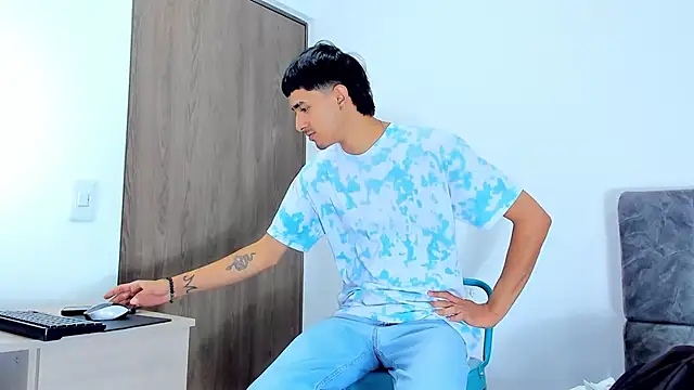 Anthony carter online show from November 2025 12:28:01 PM