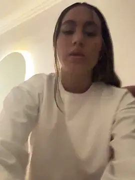 Sofi kim  online show from November 2025 12:32:01 AM