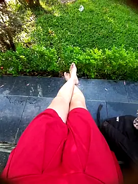 Zun 121 online show from October 2025 12:28:02 AM