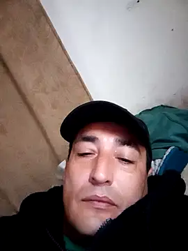 Snapshot of Otion197777 chatting on November 2025 10:12:01 PM Otion197777 online show from November 2025 10:12:01 PM