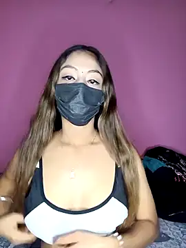 Snapshot of Kitty_18teen chatting on November 2025 03:14:02 PM Kitty 18teen online show from November 2025 03:14:02 PM