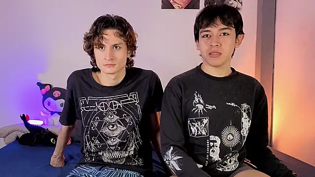 Darcy and Stolas online show from April 2026 09:50:02 PM