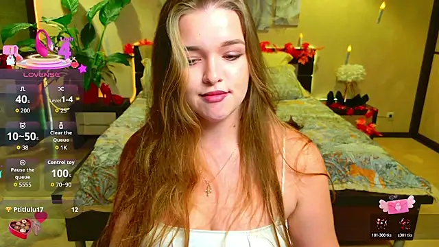 EmilyWhispers online show from November 2025 09:14:01 PM