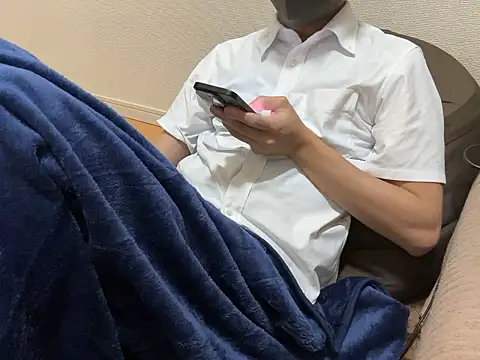 Ryunosukesuke online show from November 2025 03:44:01 PM