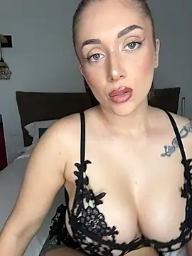 Snapshot of Malasantababy chatting on February 2026 02:09:02 PM Malasantababy online show from February 2026 02:09:02 PM