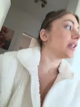 Snapshot of Malasantababy chatting on February 2026 10:19:02 AM Malasantababy online show from February 2026 10:19:02 AM