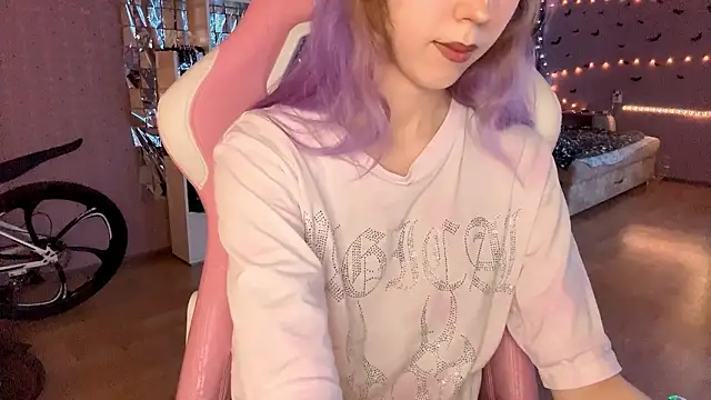 Snapshot of Jerrieberry chatting on February 2026 01:55:01 PM Jerrieberry online show from February 2026 01:55:01 PM