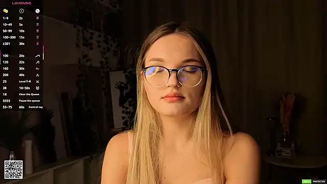 JulieLupo online show from February 2026 06:07:01 AM