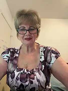 BoloshkaBlonda online show from February 2026 07:18:01 PM