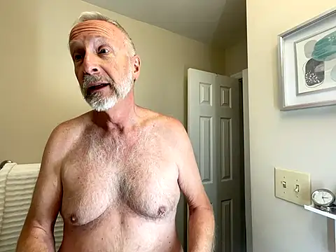 ApolloThrust online show from November 2025 07:23:02 PM